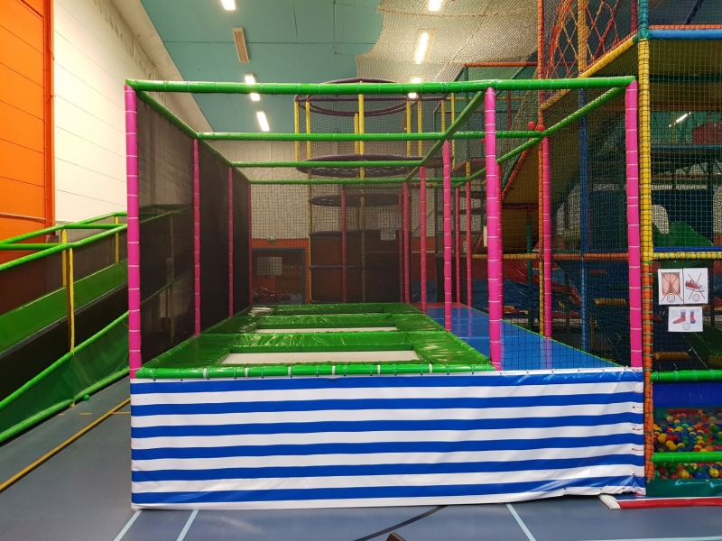 Trampoline